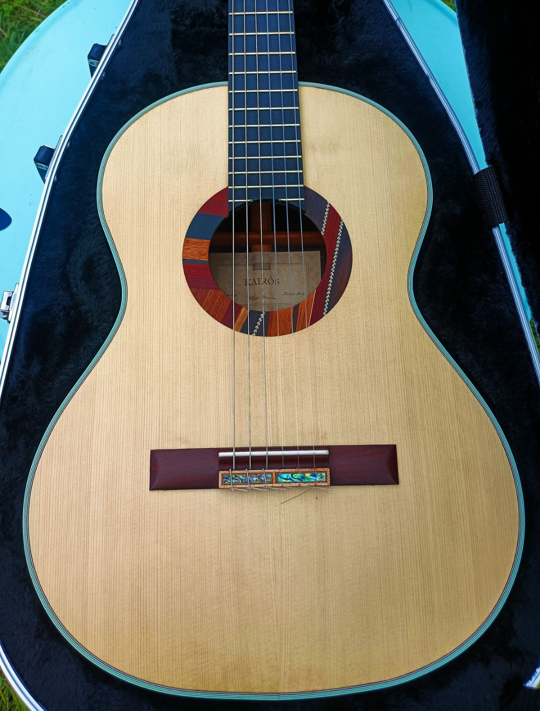 Kairòs Classical Guitar, front view