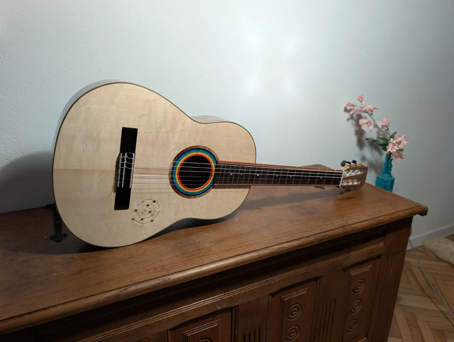 Pandora concert guitar tonewoods detail