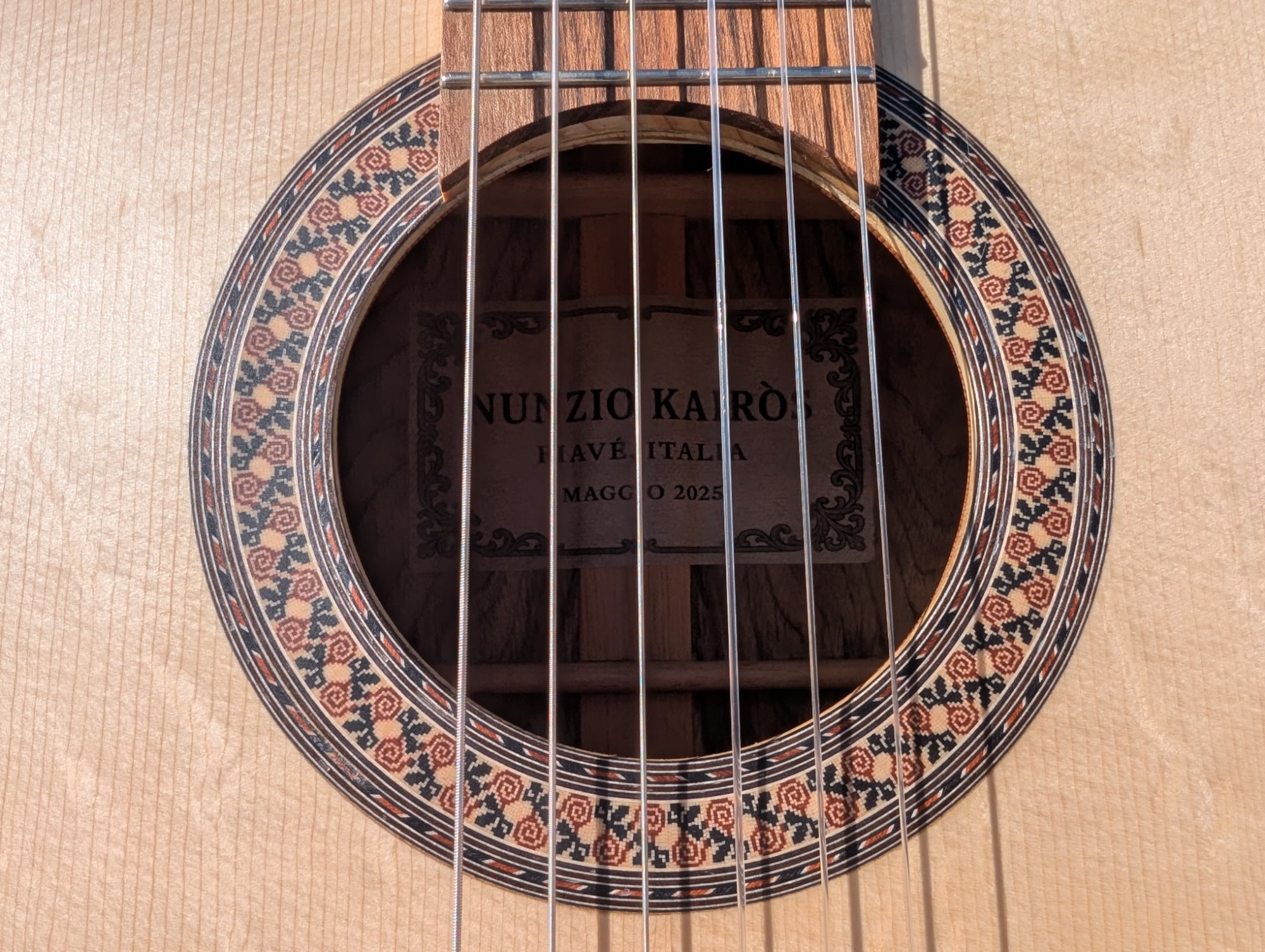 Kairòs guitar rosette detail