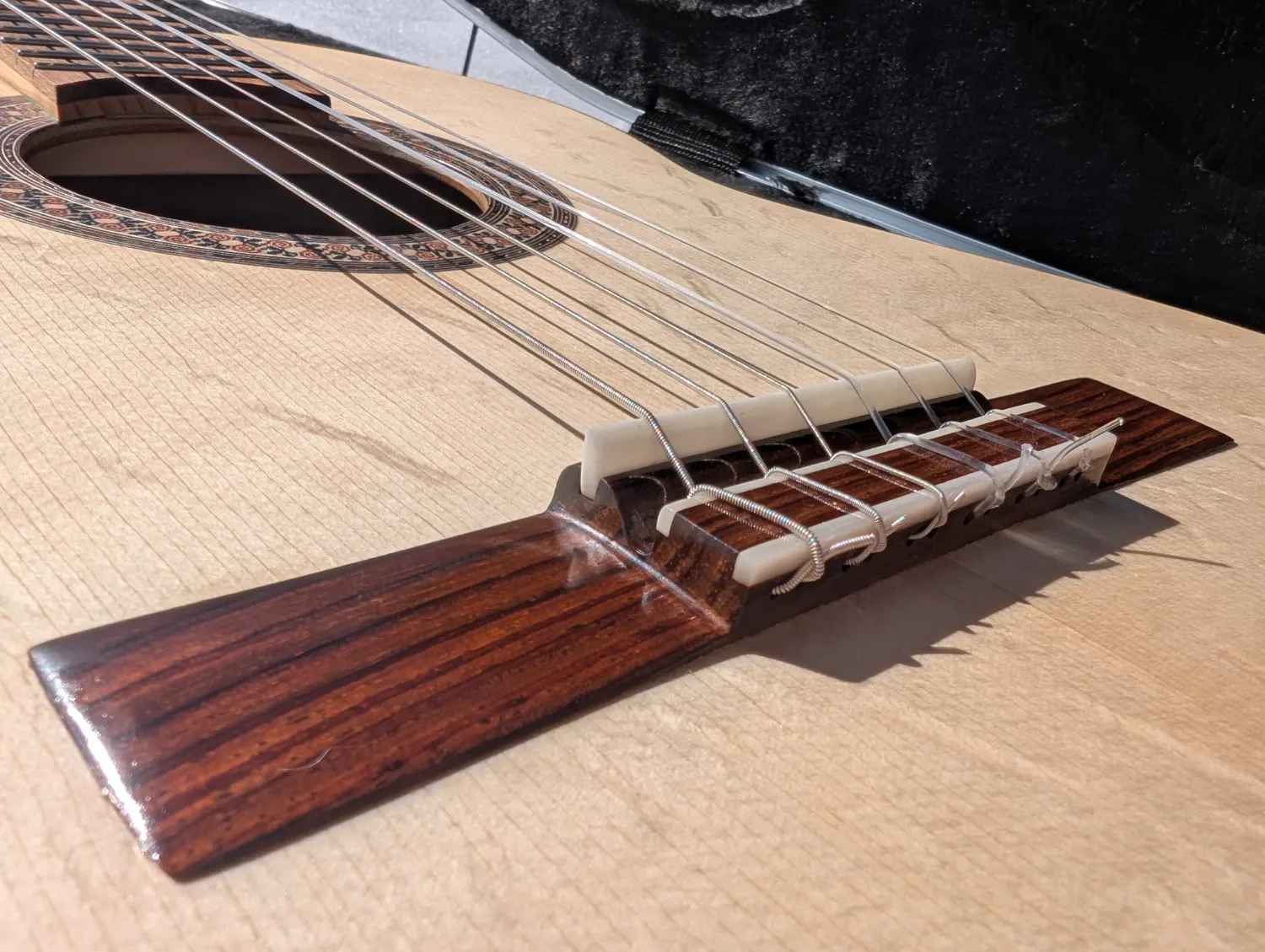 La Trentina classical guitar view 13