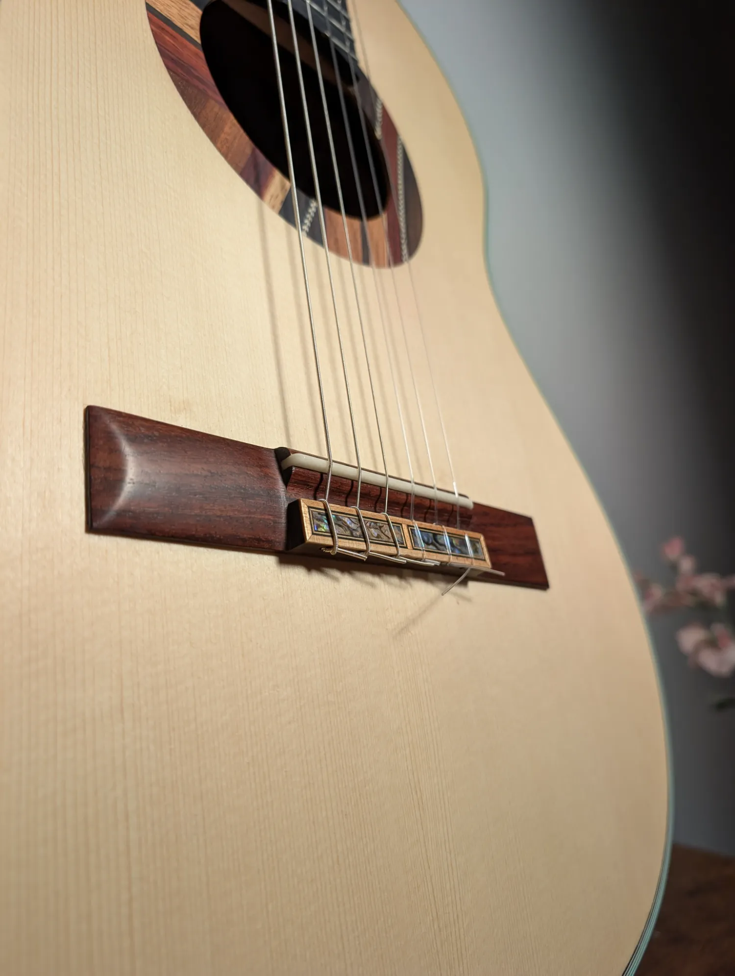 Ulysses classical guitar headstock and tuning machines