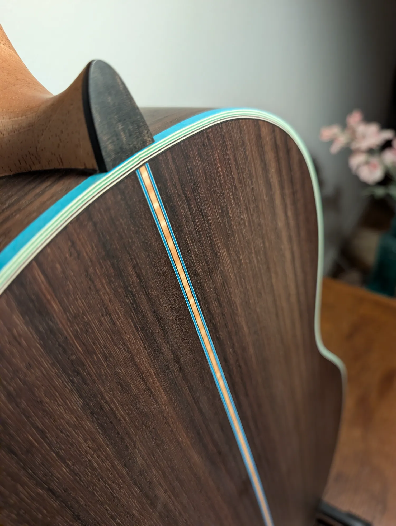 Ulysses concert classical guitar Spanish Cedar neck profile